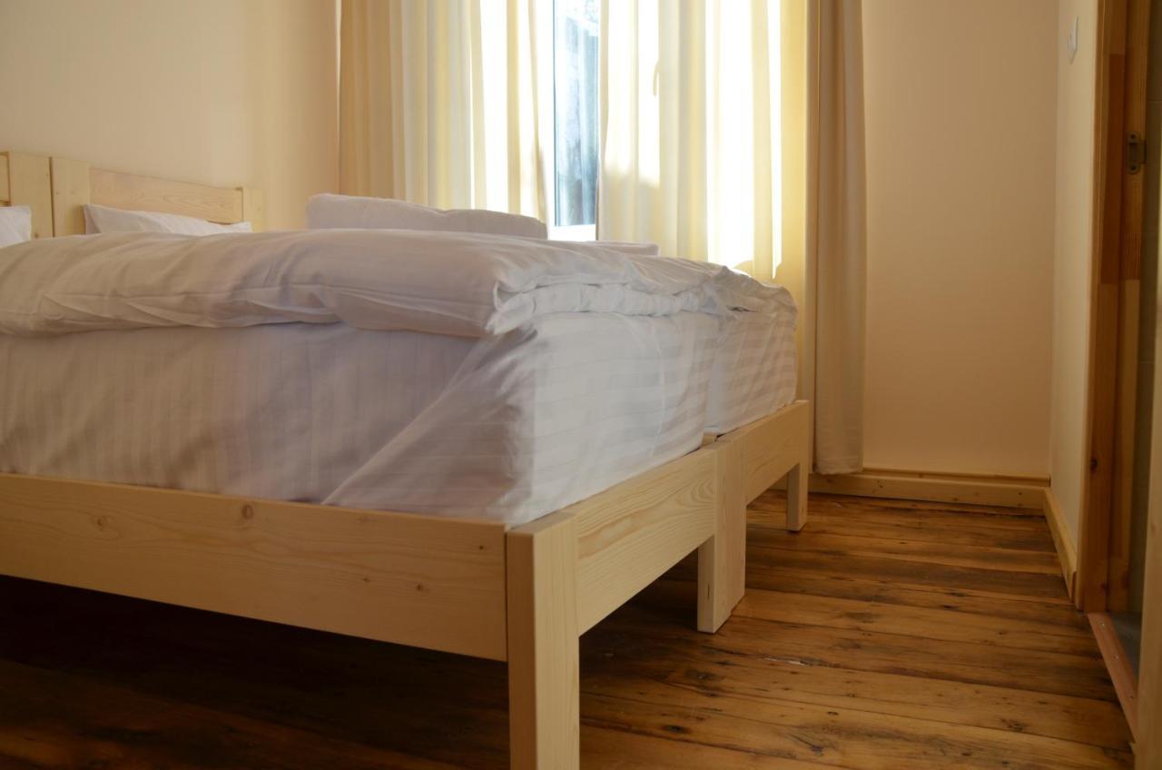 Bed and Breakfast Petit Dilijan Exterior foto