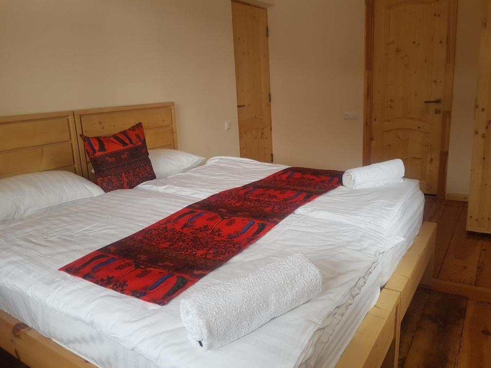 Bed and Breakfast Petit Dilijan Exterior foto
