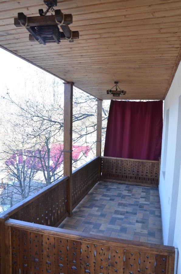 Bed and Breakfast Petit Dilijan Exterior foto